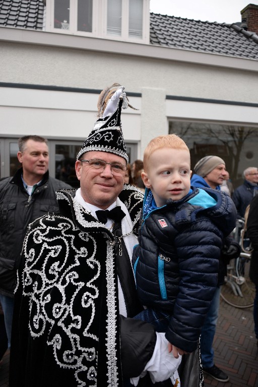 ../Images/Kinderoptocht 2016 105.jpg